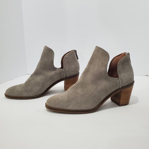 Lucky Brand Women's Grey Faux Suede Ankle Boots Size 6.5M LK-POWE Zip-Up - Picture 6 of 16